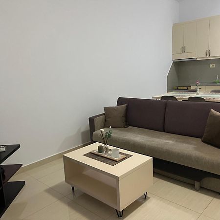 Apartments Sadiku With Sea View Sarandë Buitenkant foto