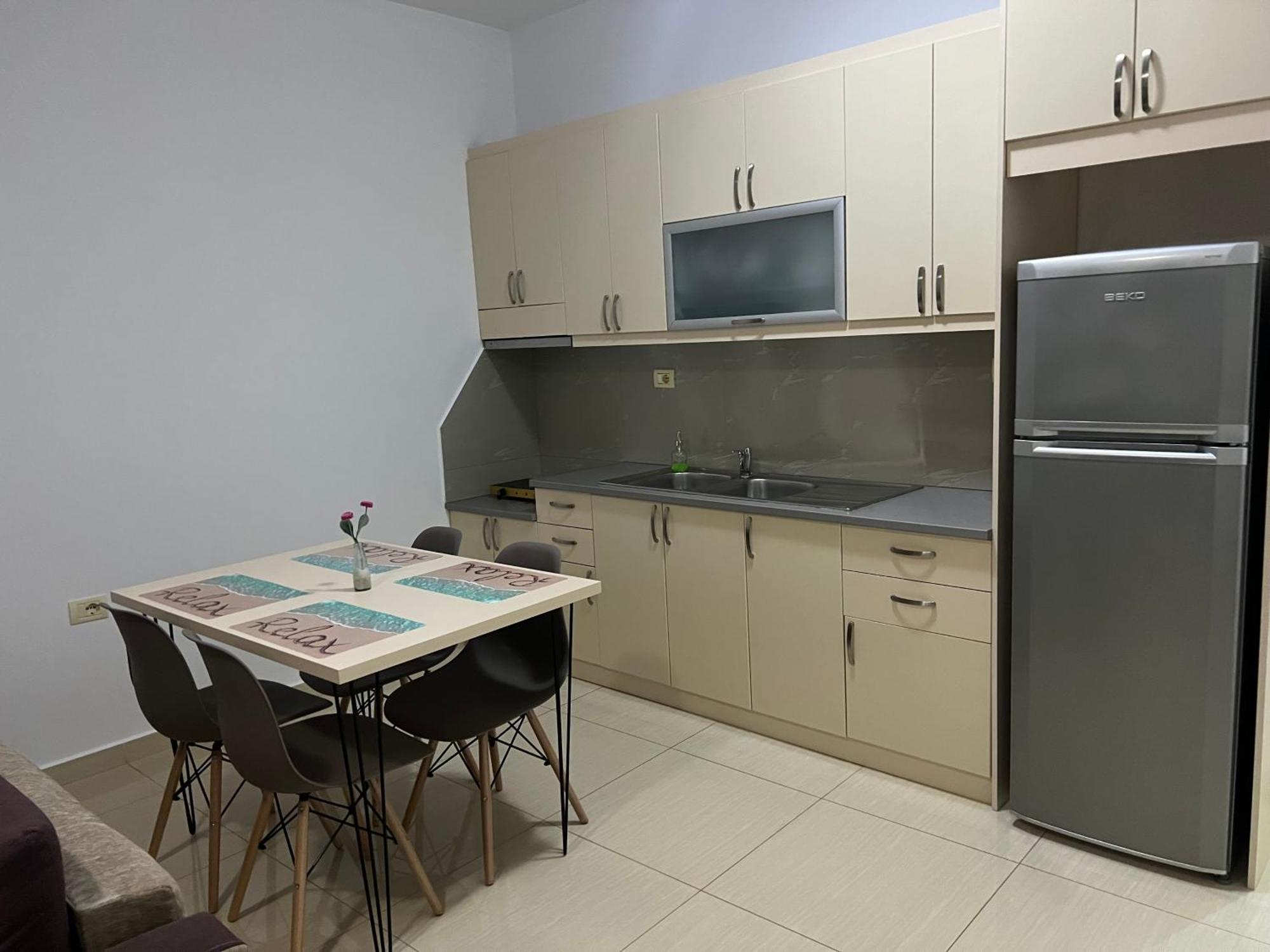 Apartments Sadiku With Sea View Sarandë Buitenkant foto